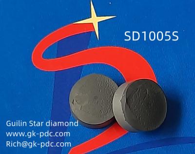 China SD1105 Polycrystalline Diamond Cutters OEM ODM Peach Shaped For Drill Bits for sale