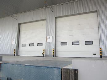 China Commercial Sectional Overhead Doors  50mm~80mm Thickness  450N/M2 Windproof for sale