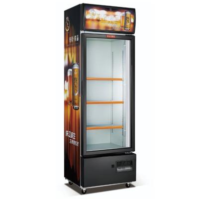 China Supermercado Puerta de vidrio vertical Display de bebidas nevera 4 capas Estantes en venta
