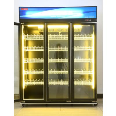 China Display de bebidas 780L personalizado Frescor de puerta giratoria Display de bebida nevera en venta