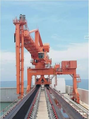 China Compact Screw Ship Unloader Used At Seaport Terminal for sale