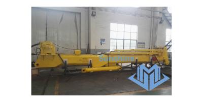 China 0.85t31m Electric Hydraulic Telescopic Boom Marine Crane For Offshore Service Vessel for sale