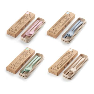 China Camping travel fork spoon chopsticks set plastic tableware portable wheat straw bio party customized cutlery set with ca à venda