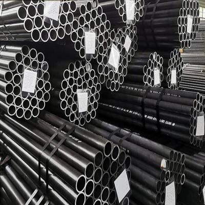 China Tubería de acero inconsútil del carbono del horario 40 de ASTM A53 con precio laminado en caliente de pintura negro de la tubería de acero en venta