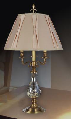 China Lámpara de mesa lujosa grande del art déco de las lámparas de mesa 50Hz/60Hz de 120V/de 220V para el hotel en venta