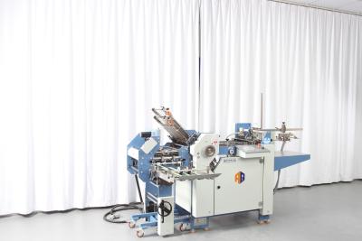 China Máquina de dobramento de papel elétrica da largura 360mm com o segundo OEM da estação à venda