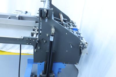 China Anchura vertical 320m m de la máquina del receptor de papel 320LS con el contador de lote en venta