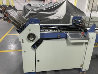 China Engrenagem que conduz a máquina elétrica da dobradura do papel para folhetos farmacêuticos à venda