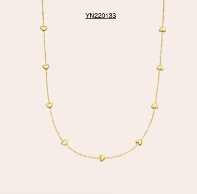China Compromiso 3d amor corazón colgante collar chapado en oro cadena de acero inoxidable en venta