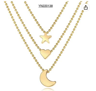 China Collar con colgante de estrella, luna y amor Collares de oro apilables de moda en venta