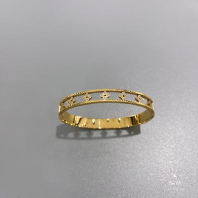 China Lady Stainless Steel Bangle Gold Hollowed Kaleidoscope Inlaid With Diamond Bracelet for sale