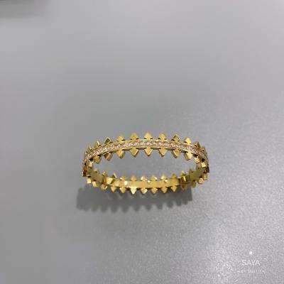 China Luxury Jewelry Olive Branch Inlaid Diamond Bracelet Gold Stainless Steel Bangle for sale