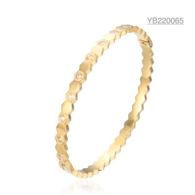 China Honeycomb Hexagonal Stainless Steel Bangle CE Personalized 14k Gold Bracelet for sale