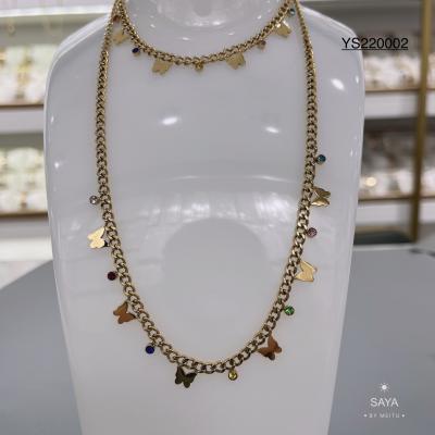 China Collar de cadena de mariposa con diamantes de imitación coloridos, conjunto de joyería de pulsera de plata de Europa en venta