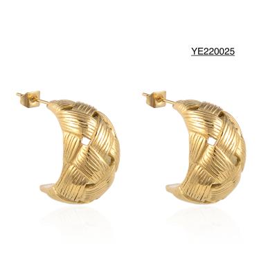 China Weave Pattern Diamond Pendant Earrings 14k Gold Stainless Steel Stud Earrings for sale