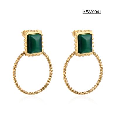 China Retro Round Green Gem Drop Earrings 18k Gold Plated Stainless Steel Earrings for sale