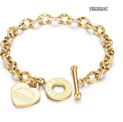 Chine 20cm Texture Acier Inoxydable Bracelet Coeur Boucle Épaisse Chaîne En Or Bracelet Femmes à vendre