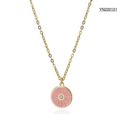 China Lemon Slice Epoxy Diamond Pendant Necklace Stainless 14k Gold Chain Necklace for sale