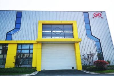 China Standard PVC Exterior Industrial Sectional Doors With Single Phrase , Vertical Lift Door for sale