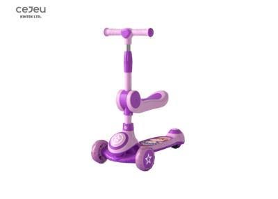 中国 PUの調節可能な高さのハンドルが付いている点滅の車輪の赤ん坊の蹴りのスクーター 販売のため
