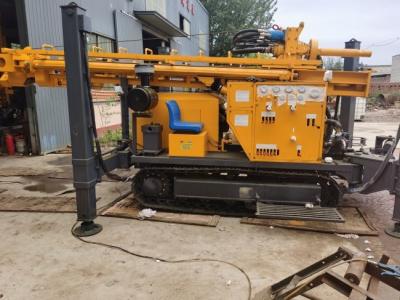 China Multipurpose 300m Drill Rig Machines For Borehole Air Mud Drilling for sale