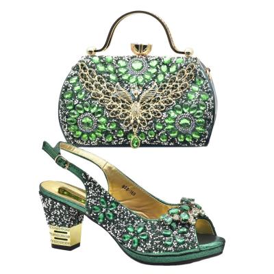 Китай Новейшая мода Популярные сочетания толстые высокие каблуки сумочки роскошные сумки и обувь набор для женщин продается