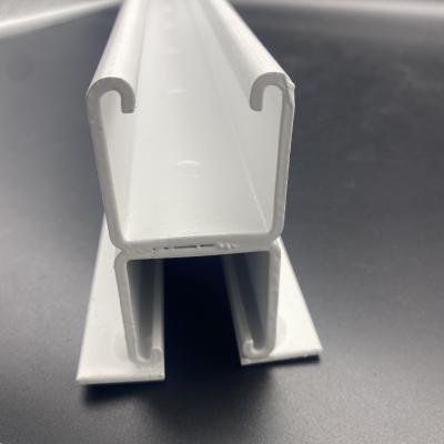 China Canal Unistrut doble con recubrimiento de polvo negro blanco con ala en venta