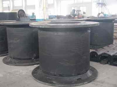 China Ship Dock Quay Cell Rubber Fenders Good Angular Performance For Ports for sale