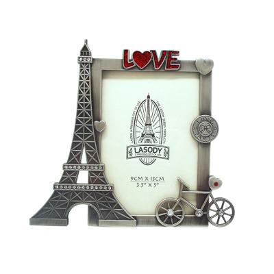 China 3.5*5inch Paris Eiffel Tower Souvenir Metal Rectangle Picture Frame With Rhinestone Love for sale
