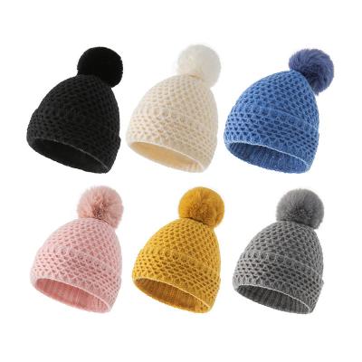 China Multi Color Unisex Acrylic Knit Pom Pom Hat OEM For Winter for sale
