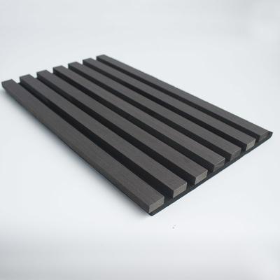 中国 Fashion 12mm MDF Wooden Wall Slat Panels Sound Proof 販売のため
