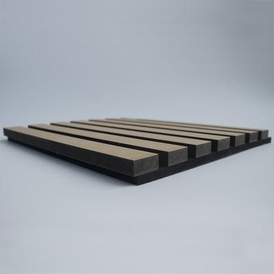 Cina Parete di legno acustica riciclata inoffensiva, pannelli a prova d'umidità della stecca del legname in vendita
