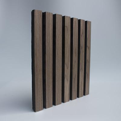 China Ininflamable no tóxico de madera de los paneles acústicos del listón de la pared inodora para la oficina en venta