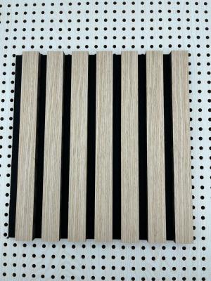 China 21mm E0 Formaldehyde Emission Wood Veneer Boards With Screw Holding Strength Of ≥800N for sale