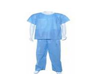 China Disposable Medical Scrub Suits Short sleeve Long Pants PP SMS Nonwoven Material for sale