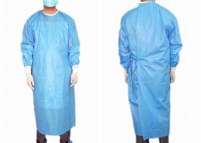 China Reinforced Medical Disposable Surgical Gown Easy Wearing Waterproof Anti Statics for sale