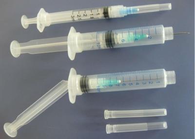 China Ponta plástica médica descartável do deslizamento de Luer da seringa de 1ml -60ml com agulha à venda