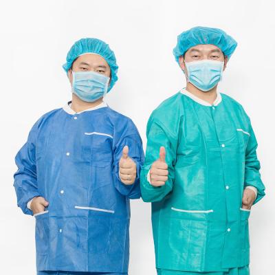 China Nonwoven Sterile Medical Scrub Suits EO Sterile Disposable Medical Uniforms for sale