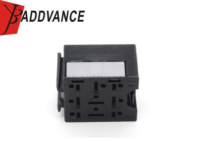 China Factory Customization 9 Pin Female Fuel Pump Relay Headlight Connector For Audi VW for sale