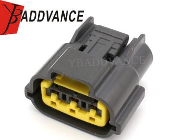 China 6098-0141 3 Pin Ford Coil Connector / 3 Way TPS Throttle Position Sensor Connector for sale