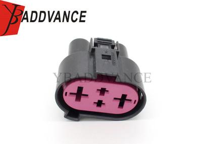 China DCS Aptiv F004200 / 13873952 4 Pin Female Connector for sale