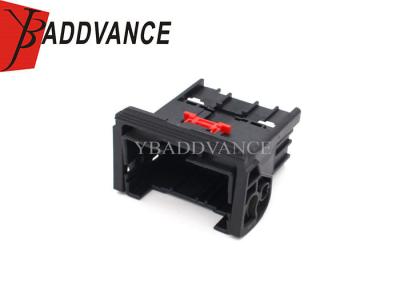 China 48 Pin Male TE Connectivity AMP Automotive Connector PBT-GF20 Material for sale