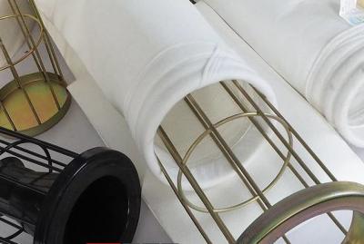 China Abnutzung-widerstehende Staub-Kollektor-Filtertüte des Polyester-550GSM für Zementfabrik zu verkaufen