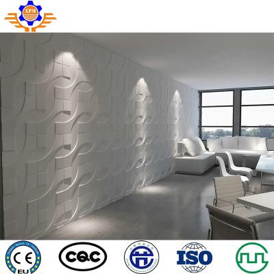 Chine 150 - 220kg/H Superior Quality PVC Profile Wall Panel Making Machine Extrusion Line à vendre