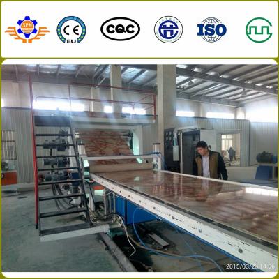 China Línea de mármol artificial 400Kg/H de la protuberancia de la hoja del PVC | anchura del 1.22m | Inversor de ABB | Schneider eléctrico en venta