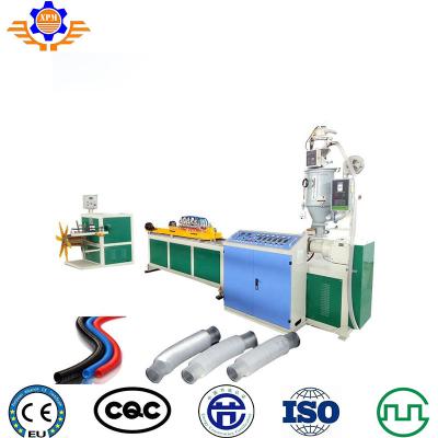 Κίνα Ηλεκτρικός ζαρωμένος θήκη σωλήνας PVC που κατασκευάζει το PVC μηχανών την εύκαμπτη ζαρωμένη γραμμή μηχανών μανικών προς πώληση