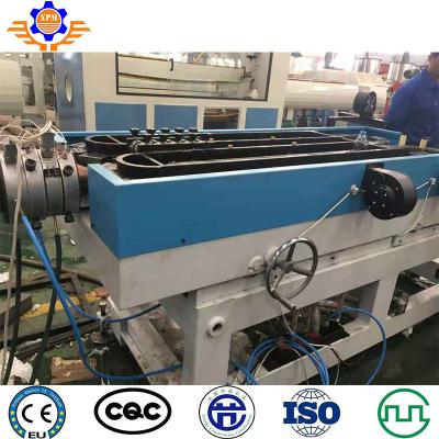 China Einzelne Plastikwand runzelte die Rohr-Linie pp., die Maschinen-China-Hersteller PE Production Line macht zu verkaufen