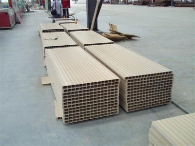 China WPC PVC Door Hollow Board Making Machine | PVC Hollow Door Board Extrusion Line | Shneider Electric Te koop