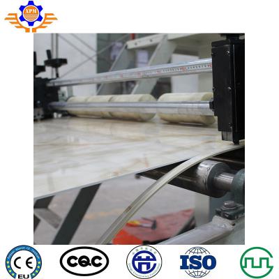 中国 ポリ塩化ビニールの人工的な大理石板/シートの放出機械220V 販売のため