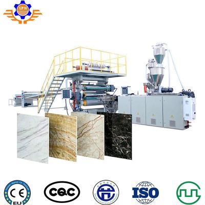 Chine Chaîne de production artificielle de bande de marbre de PVC extrusion de machine d'extrudeuse faisant le panneau en pierre de panneau de feuille à vendre